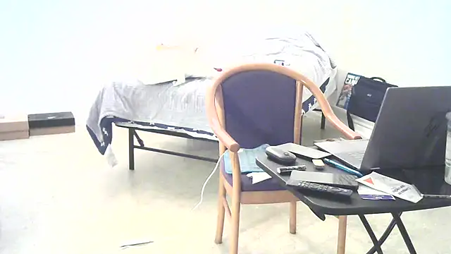 Snapshot of Peachestabby147 chatting on January 8, 2026, 3:31 am Peachestabby147 online show from January 8, 2026, 3:31 am