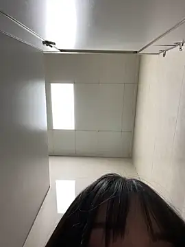 Asia-Lynn online show from March 19, 2025, 10:44 am