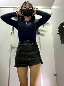 Snapshot of Asia-Lynn chatting on January 17, 2026, 11:15 am Asia-Lynn online show from January 17, 2026, 11:15 am