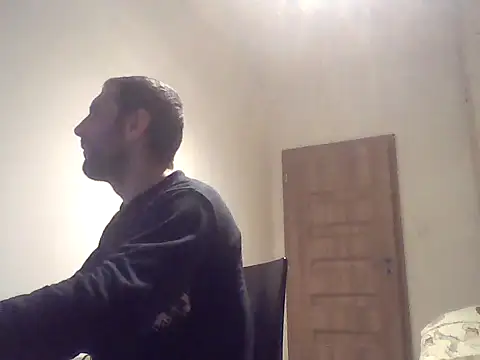 Snapshot of matejk chatting on October 10, 2025, 7:24 pm matejk online show from October 10, 2025, 7:24 pm