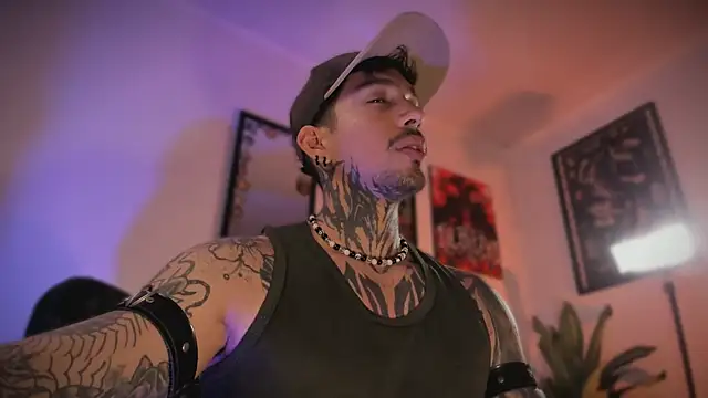 TigerStripes1  online show from April 15, 2026, 12:56 pm