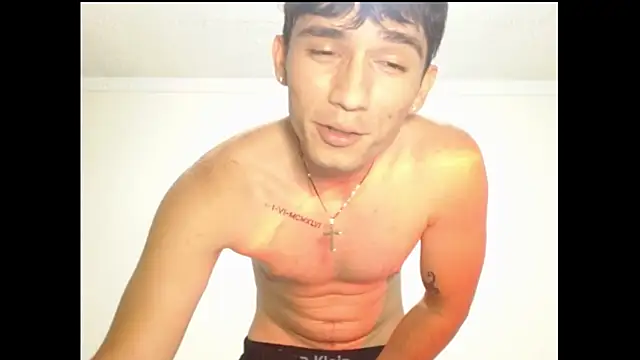 Snapshot of ChicoMaloFfF chatting on February 19, 2026, 12:06 am ChicoMaloFfF online show from February 19, 2026, 12:06 am