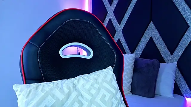 blonde cat15 online show from October 13, 2025, 1:38 am