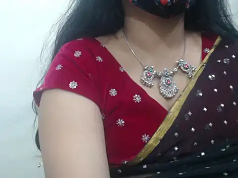 Snapshot of Lovely_Siri_23 chatting on February 25, 2026, 5:55 pm Lovely Siri 23 online show from February 25, 2026, 5:55 pm