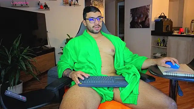 Michael Diamond online show from November 17, 2025, 1:55 am