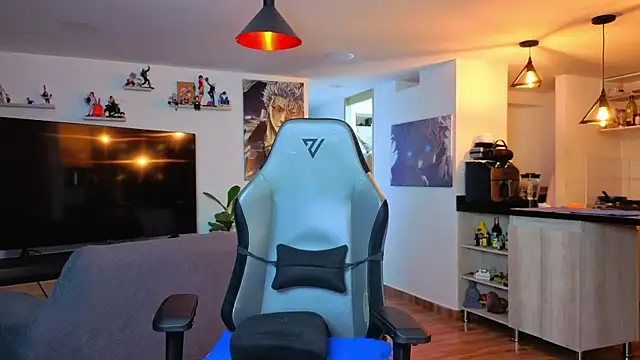 Michael Diamond online show from April 10, 2026, 2:17 am