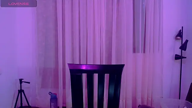AlissonnFoxx online show from July 2, 2026, 11:44 pm
