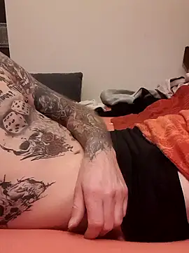 PIercingBoy38 online show from January 20, 2025, 4:21 am