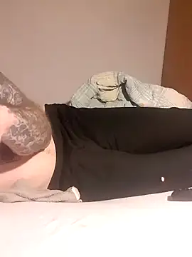 PIercingBoy38 online show from February 7, 2025, 10:09 pm