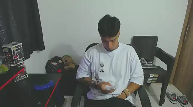 matias bianco online show from February 15, 2025, 7:06 pm