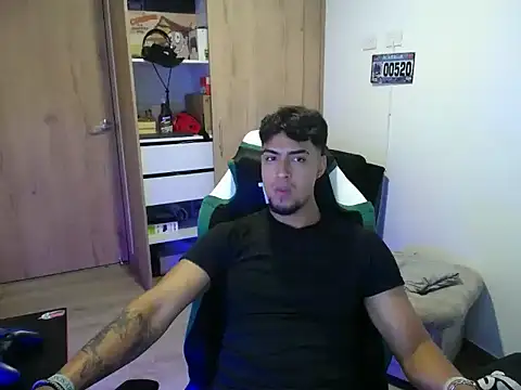 matias bianco online show from September 15, 2025, 10:32 pm