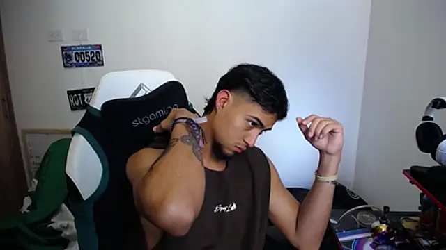 matias bianco online show from November 12, 2025, 4:18 pm