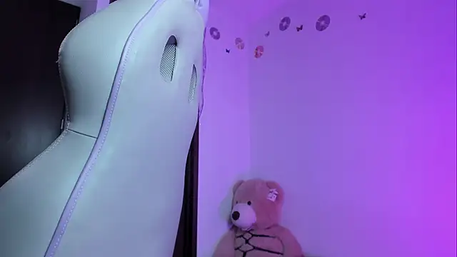 eileen pinkman online show from February 28, 2025, 9:04 am