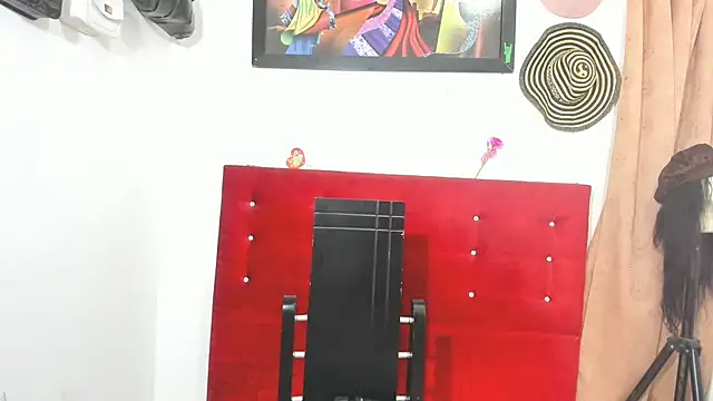 Alissamore3 online show from July 5, 2026, 4:19 am