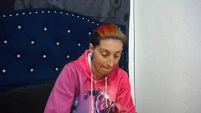 anyu1306 online show from December 7, 2024, 7:16 am