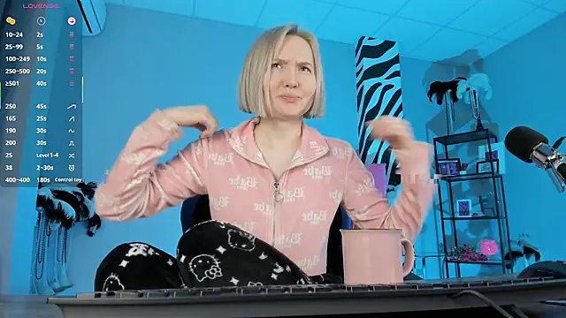 Snapshot of ReiYosimoto chatting on February 7, 2026, 5:49 pm ReiYosimoto online show from February 7, 2026, 5:49 pm