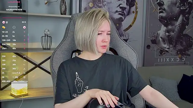 Snapshot of ReiYosimoto chatting on March 2, 2026, 4:58 pm ReiYosimoto online show from March 2, 2026, 4:58 pm