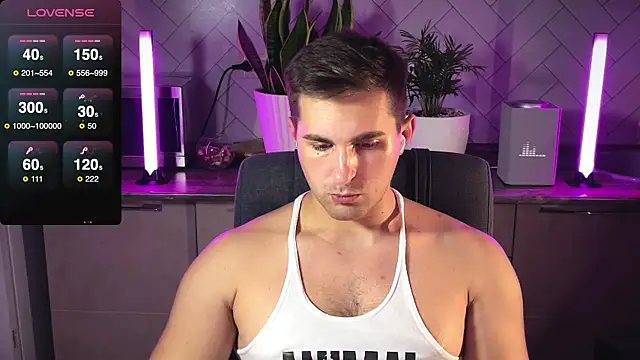 Snapshot of Sweeet__boy chatting on December 23, 2024, 4:50 pm Sweeet boy online show from December 23, 2024, 4:50 pm