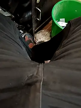 Snapshot of u_wan_me chatting on October 29, 2025, 8:05 am u wan me online show from October 29, 2025, 8:05 am