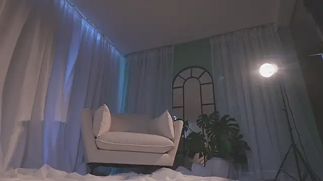 AmyArmstrong online show from February 21, 2026, 9:49 pm