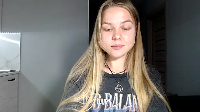 Sunbeam  online show from May 28, 2026, 9:34 pm