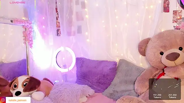 Snapshot of natalie_jaensen chatting on February 26, 2026, 6:18 pm natalie jaensen online show from February 26, 2026, 6:18 pm