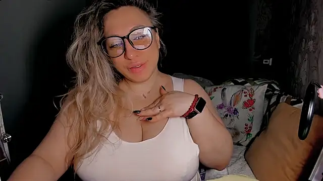 CumOnMy Tits online show from March 29, 2026, 1:38 am