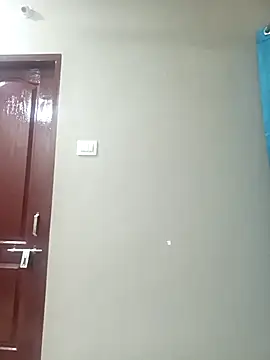 Snapshot of VISHAL_0982 chatting on October 25, 2025, 5:40 pm VISHAL 0982 online show from October 25, 2025, 5:40 pm