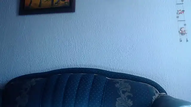 valeriapinter online show from May 6, 2026, 1:38 pm