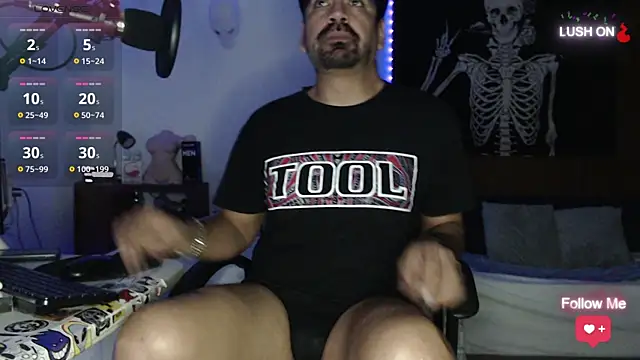 soyelcarlitos  online show from September 20, 2025, 11:00 am