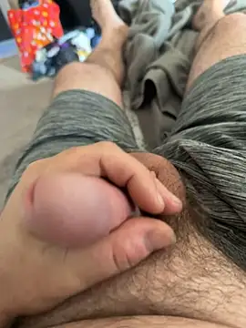 Kellan and Kinky Karen online show from November 4, 2025, 2:27 pm